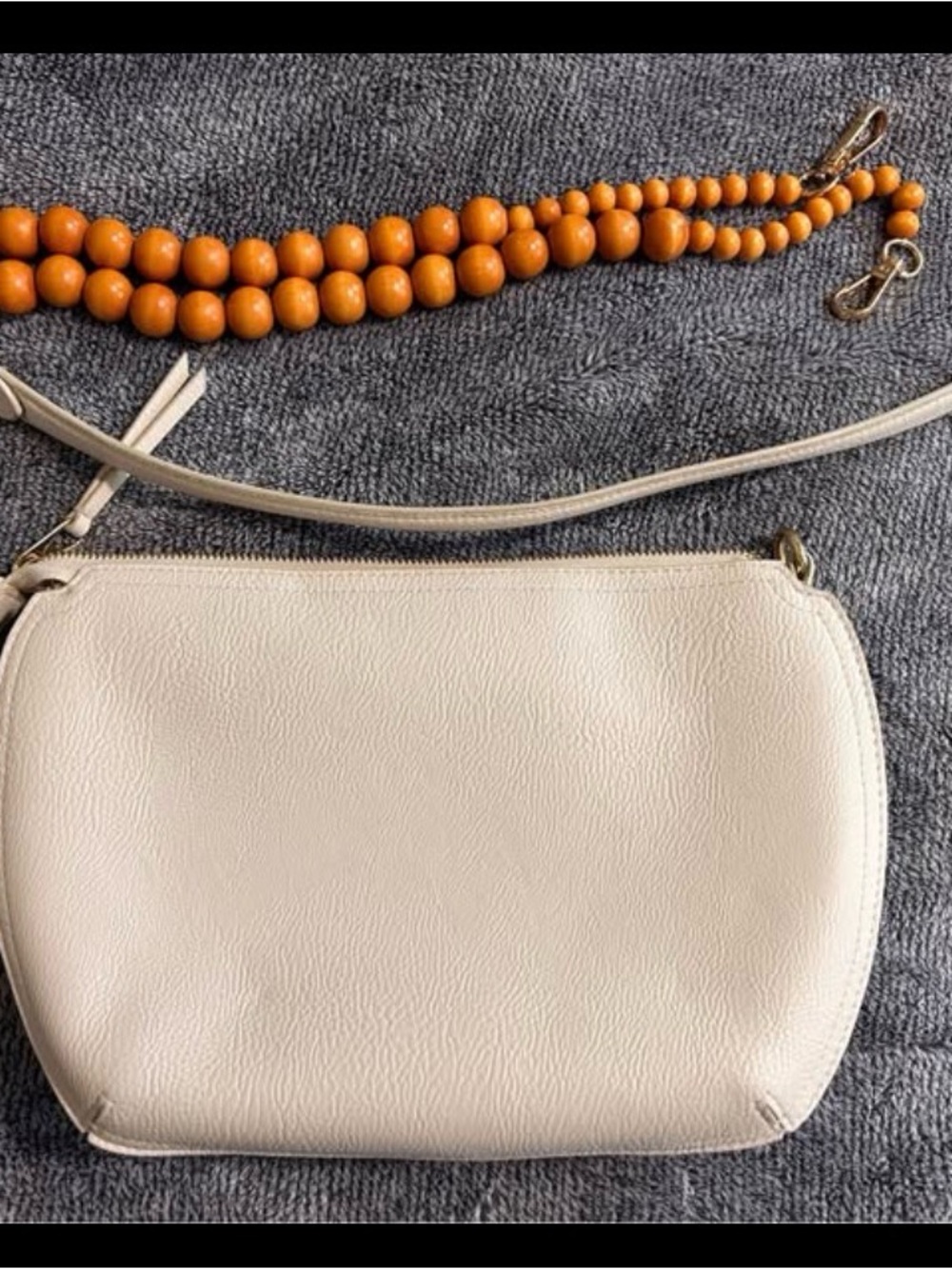Universal Thread Cream Vegan Leather Shoulder Bag